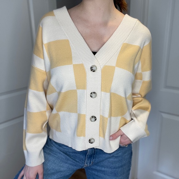 By Together Checkered Cardigan - Picture 2 of 3